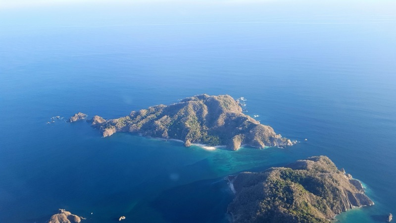 Aerial view of Isla Tortuga in the Gulf of Nicoya